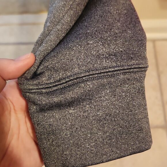 Under Armour Women's Semi-Fitted Pullover Hoodie Bright Pink & Gray Size M - Picture 5 of 10